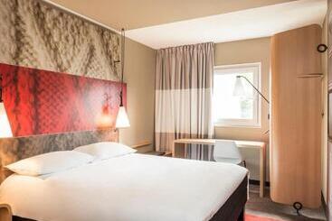 هتل Ibis Compiègne