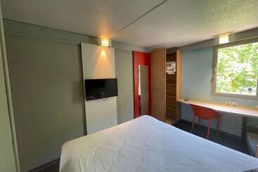 Ibis Epinal Centre - Epinal