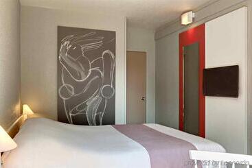 هتل Ibis La Roche Sur Yon Vendespace