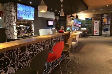 هتل Ibis Nîmes Ouest   A9