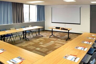 酒店 Ibis Poitiers Sud