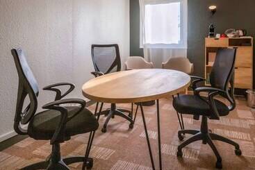 酒店 Ibis Poitiers Sud