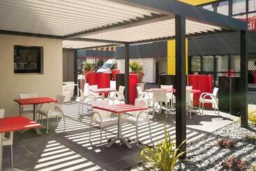 هتل Ibis Rennes Beaulieu