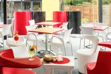 هتل Ibis Rennes Beaulieu