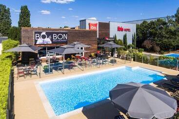Ibis Roanne Le Coteau Hotel Restaurant