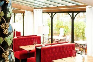 ホテル Ibis Saint Etienne  La Terrasse