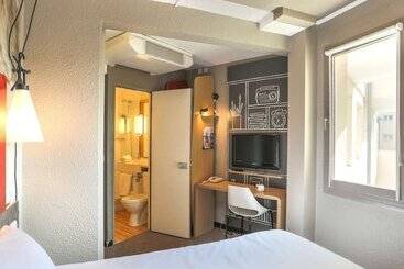 ホテル Ibis Saint Etienne  La Terrasse