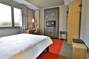 ホテル Ibis Saint Etienne  La Terrasse