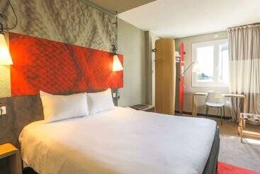 ホテル Ibis Saint Etienne  La Terrasse