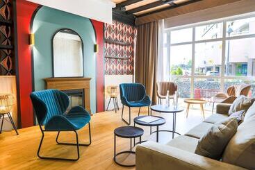 ホテル Ibis Saint Etienne  La Terrasse