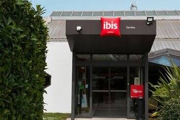 هتل Ibis Saintes