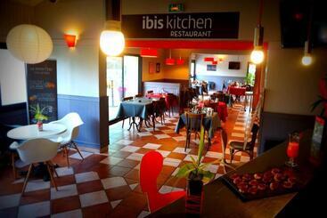 هتل Ibis Tours Sud