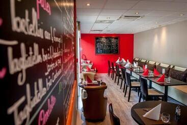 هتل Ibis Vannes