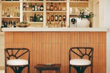 هتل La Bastide De Saint Tropez