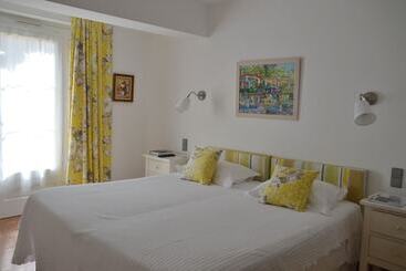هتل La Ferme D Augustin