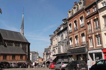هتل Le Dauphin