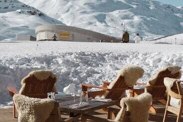 هتل Le Fitz Roy, A Beaumier