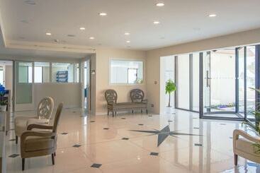 בית מלון כפרי Les Terrasses D Eze   Hôtel & Spa