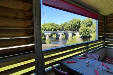 هتل Logis Hôtel Emeraude