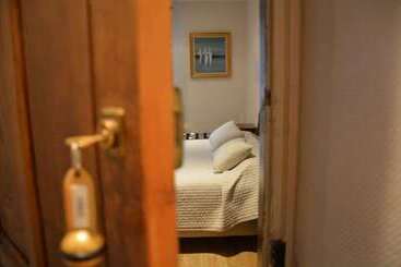هتل Logis Le Clos Deauville Saint Gatien