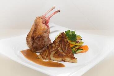 هتل Mercure Caen Cote De Nacre