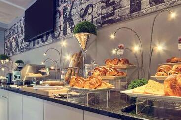 هتل Mercure Parisvelizy