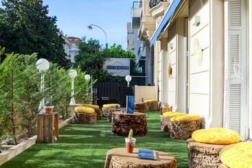 هتل Nice Excelsior Centre Ville By Happyculture