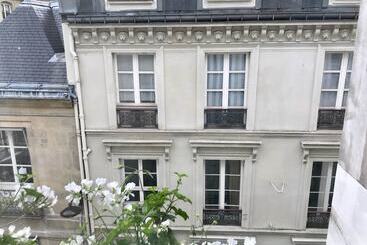 هتل Pas De Calais