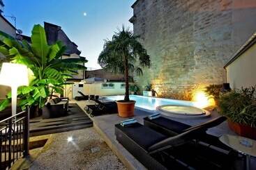 هتل Plaza Madeleine & Spa