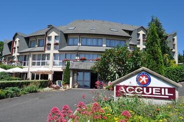 Inter Hotel Salers Le Gerfaut