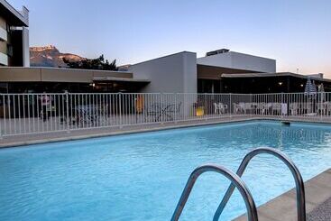 هتل Best Western Alexander Park Chambéry