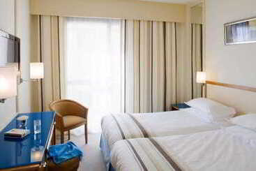 هتل & Spa Les Roches Noires