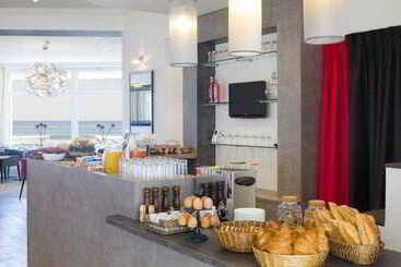 هتل & Spa Les Roches Noires