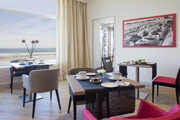 هتل & Spa Les Roches Noires