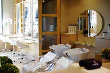 هتل & Spa Le Grand Monarque, Bw Premier Collection