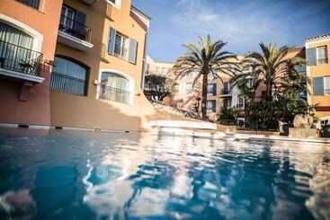 Отель Byblos Saint Tropez