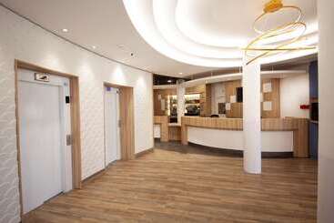 Comfort Hotel Clermont Saint Jacques