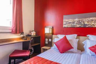 Comfort Hotel Clermont Saint Jacques