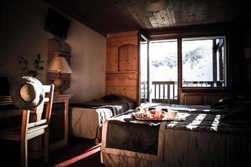 هتل Hôtel Le Refuge
