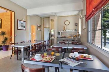 酒店 Hôtel Les Tilleuls, Bourges