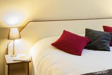 בית מלון כפרי Hôtel Les Tilleuls, Bourges