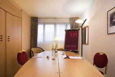 هتل Mercure Versailles Paris Ouest