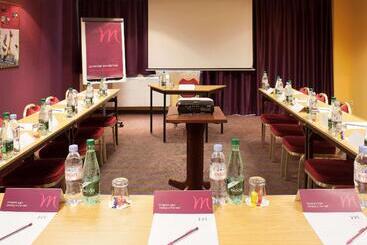 هتل Mercure Versailles Paris Ouest