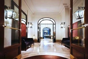 هتل Hôtel Lancaster Paris Champs Elysées