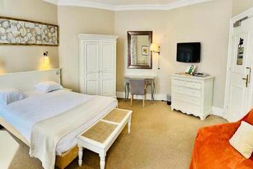 هتل & Restaurant Le Central Trouville