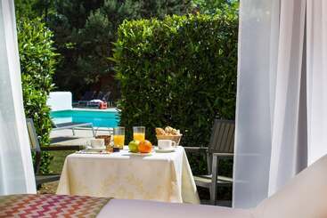 هتل Le Dracy Hôtel Et Spa