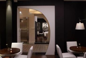 ホテル Le Grand Balcon