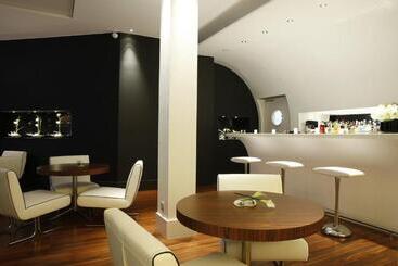 ホテル Le Grand Balcon