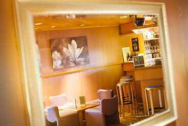 호텔 Logis Le Relais Fleuri