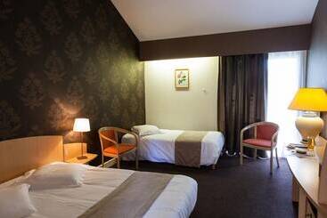 호텔 Logis Le Relais Fleuri